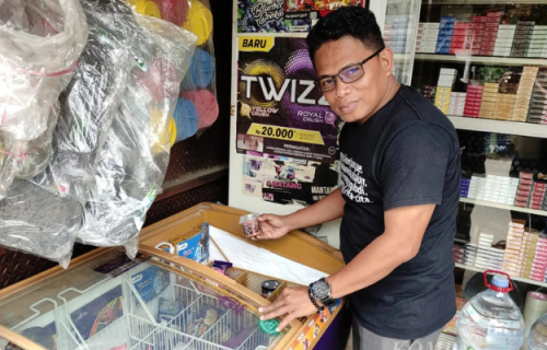 Abdul Hamied, Alumni UIN Jakarta “Juragan” Warung Madura