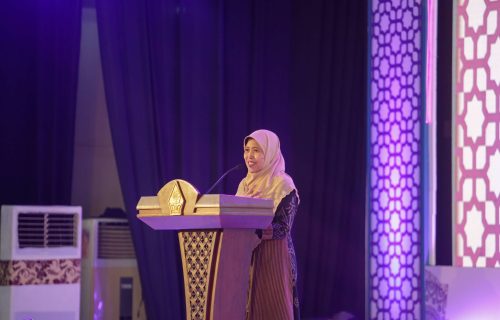 Mengenal Nyai Badriyah Fayumi