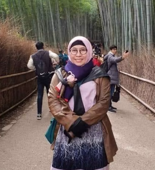 Aktivis Sosial Sekaligus Pengusaha Perempuan: Nursi Arsyirawati