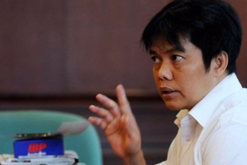 ENTERPRENEUR ALUMNI IAIN JAKARTA: ISMED HASAN PUTRO